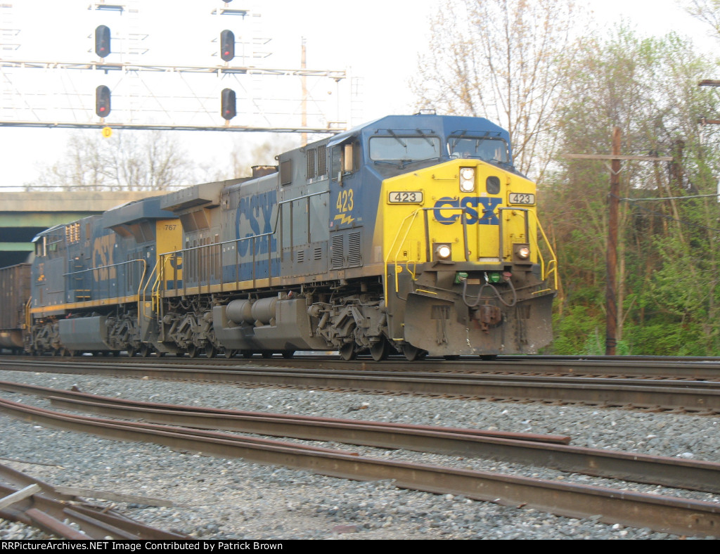 CSX 423 & 767